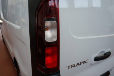 Renault Trafic Furgone T27 2.0 dCi 110CV PC-TN-DC Furgone Ice Plus (19)
