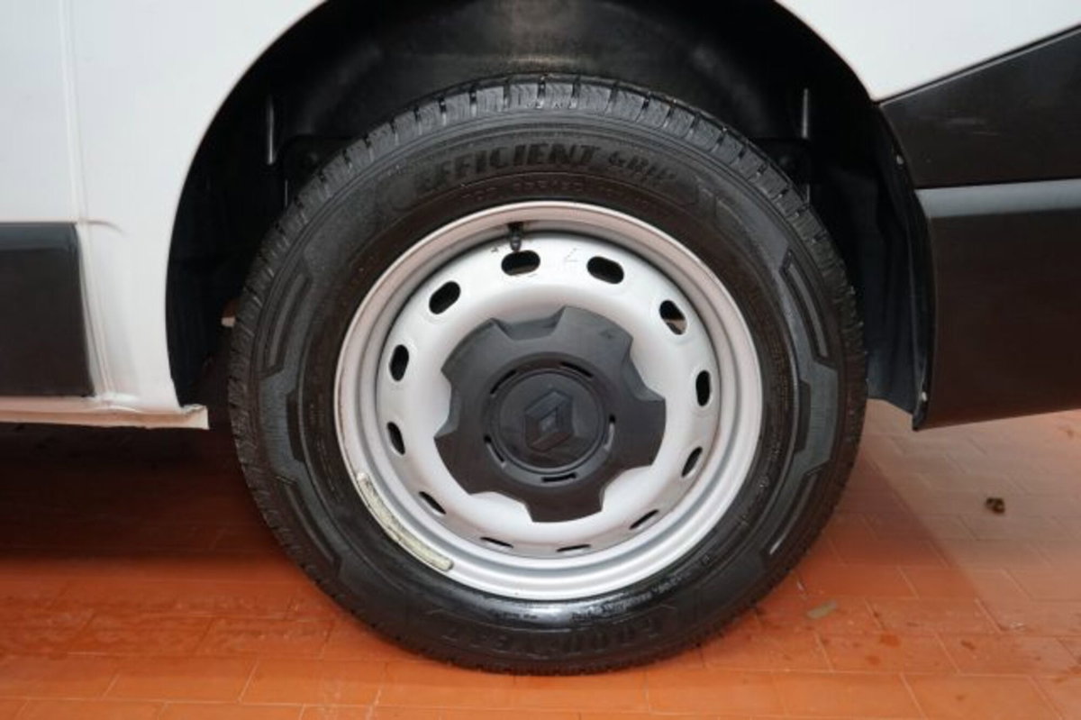 Renault Trafic Furgone T27 2.0 dCi 110CV PC-TN Furgone Ice Plus (19)