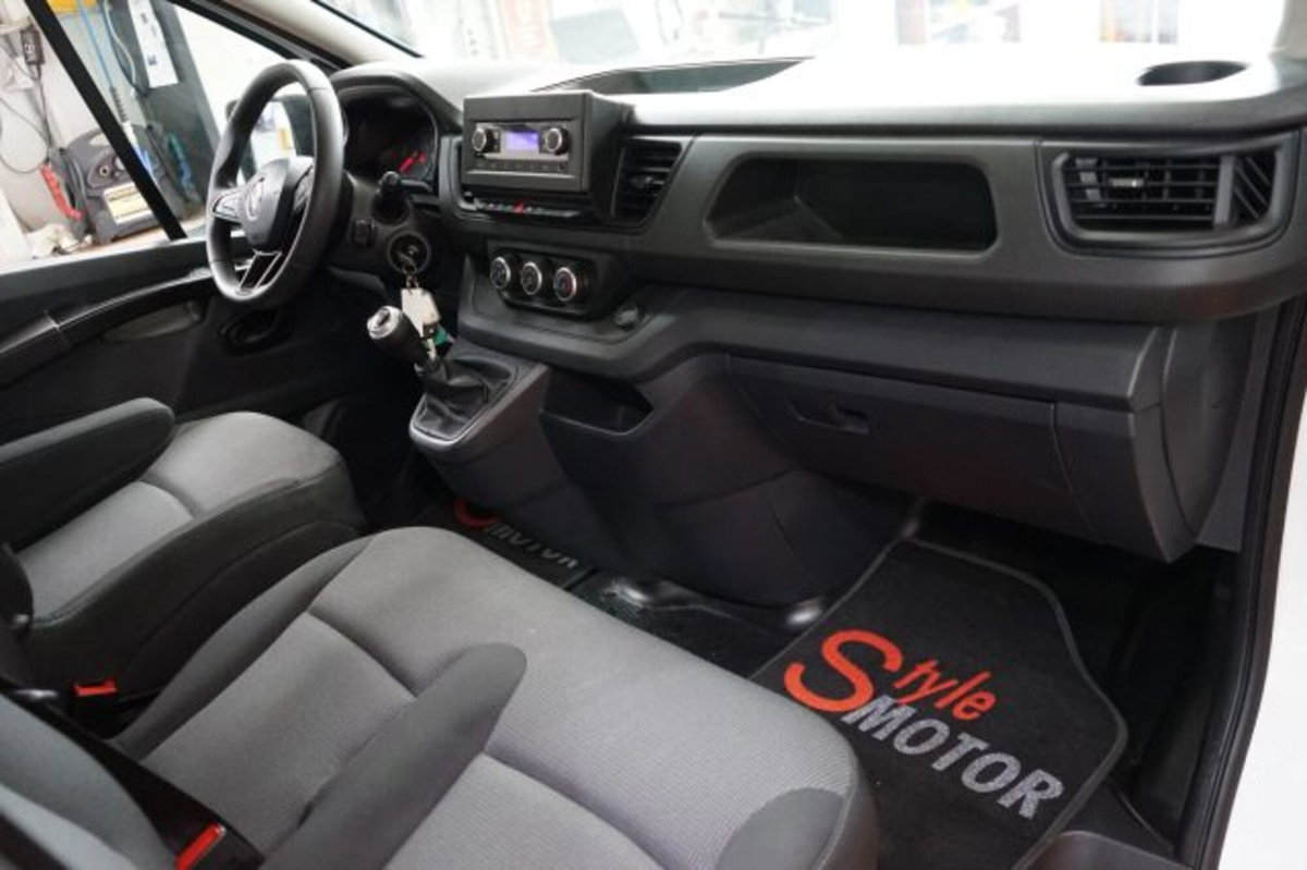 Renault Trafic Furgone T27 2.0 dCi 110CV PC-TN Furgone Ice Plus (7)
