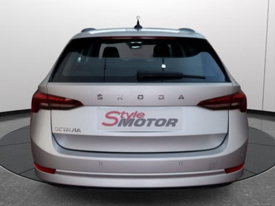 Skoda Octavia Station Wagon 2.0 TDI EVO SCR DSG Wagon Executive (16)
