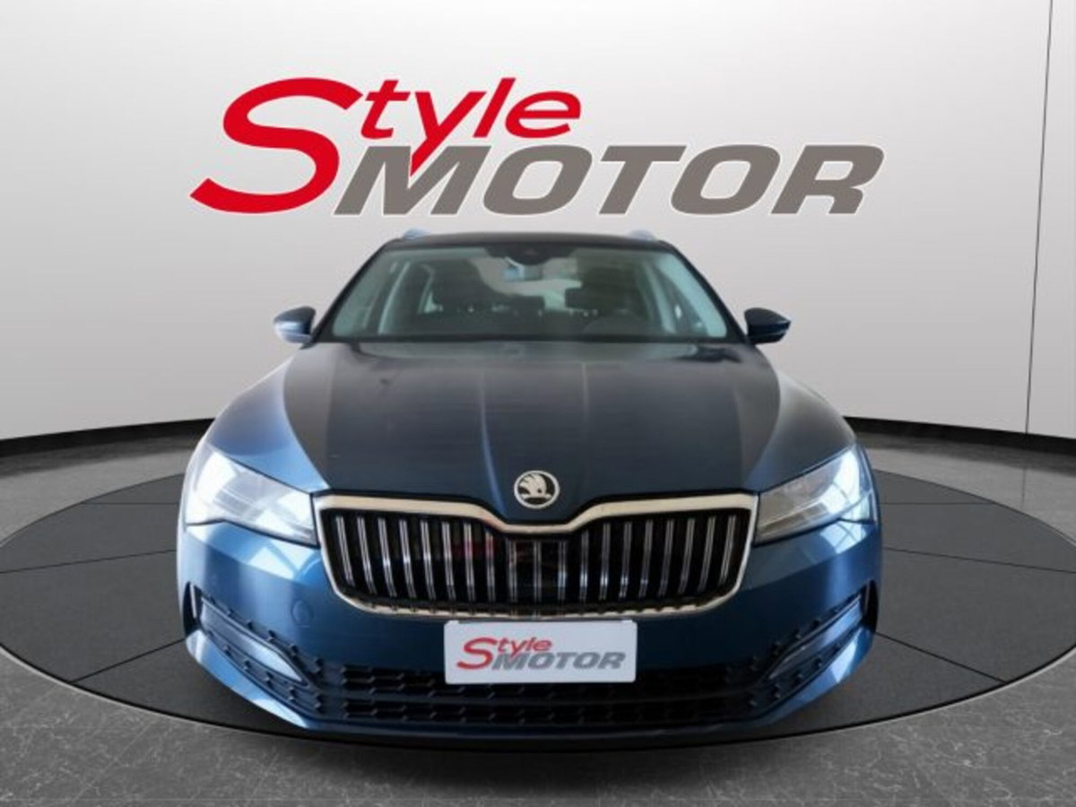 Skoda Superb Station Wagon 2.0 TDI EVO 122 CV SCR DSG Wagon Executive