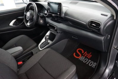 Toyota Yaris Cross 1.5 Hybrid 5p. E-CVT Premiere (8)