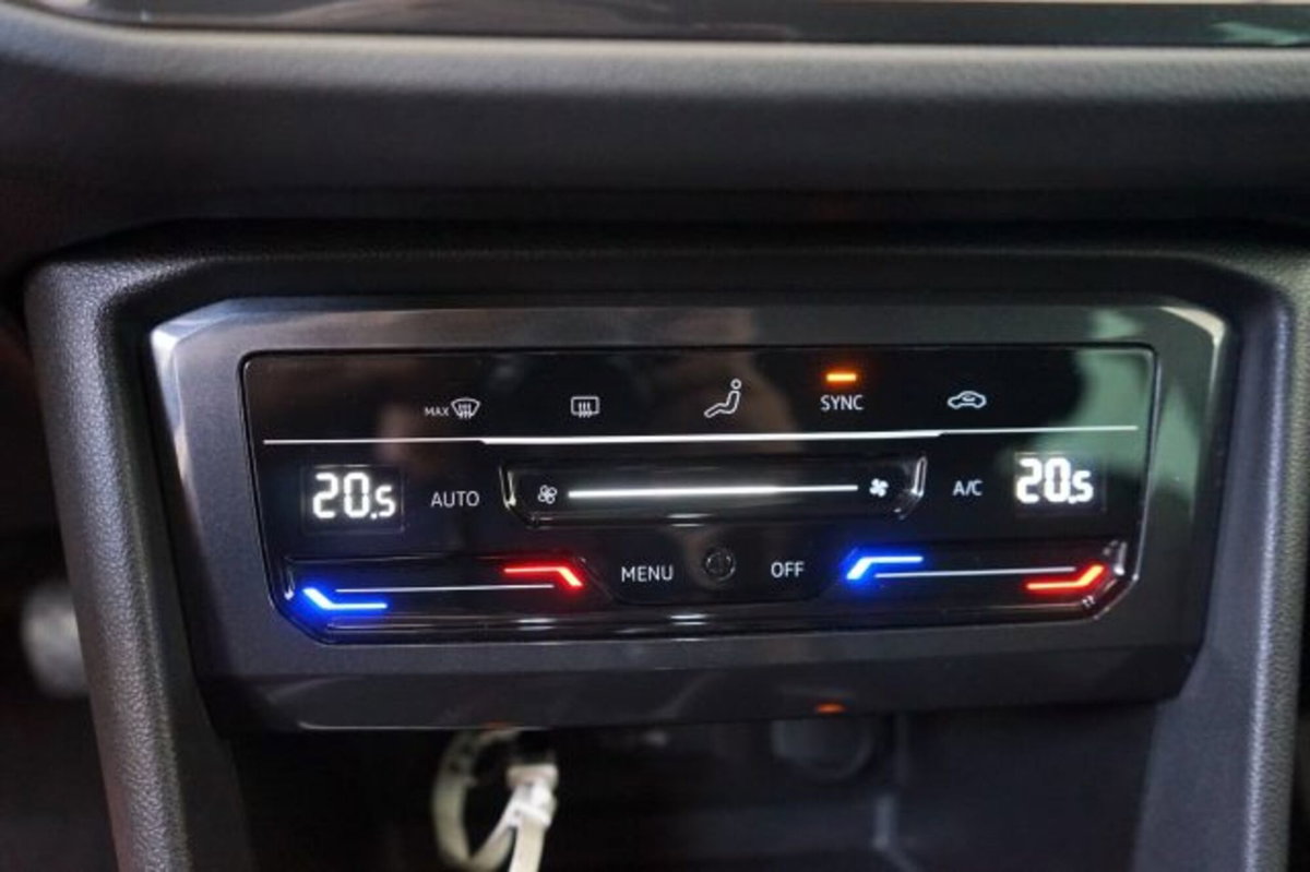 Volkswagen Tiguan 2.0 TDI SCR Life (11)