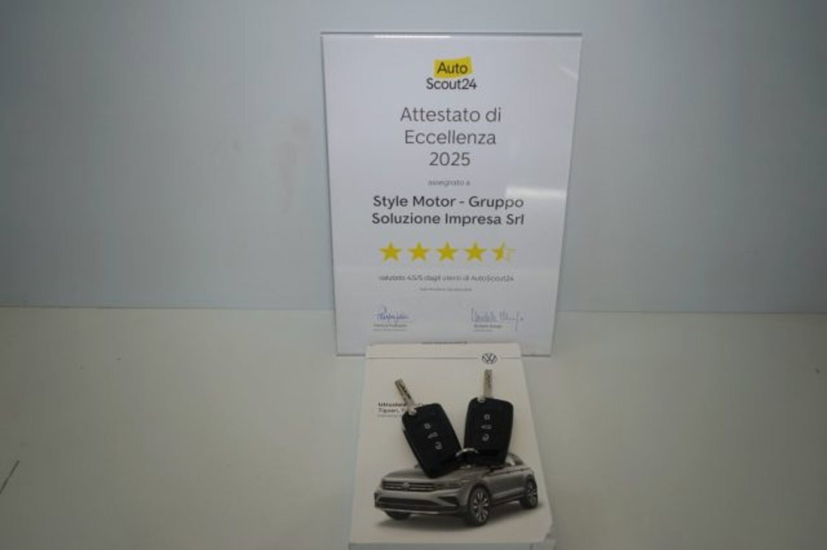 Volkswagen Tiguan 2.0 TDI SCR Life (13)
