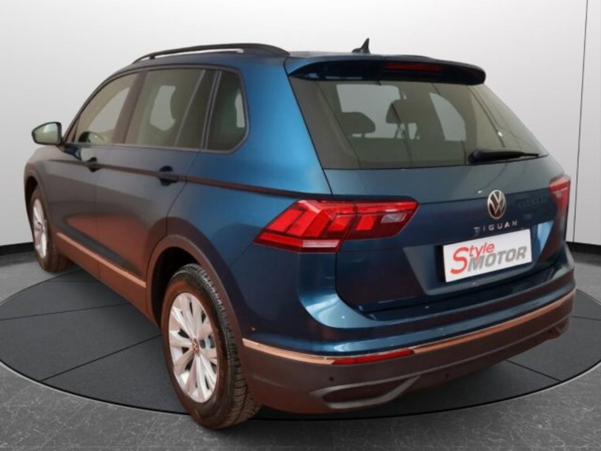 Volkswagen Tiguan 2.0 TDI SCR Life (4)