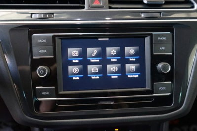 Volkswagen Tiguan 2.0 TDI SCR Life (8)