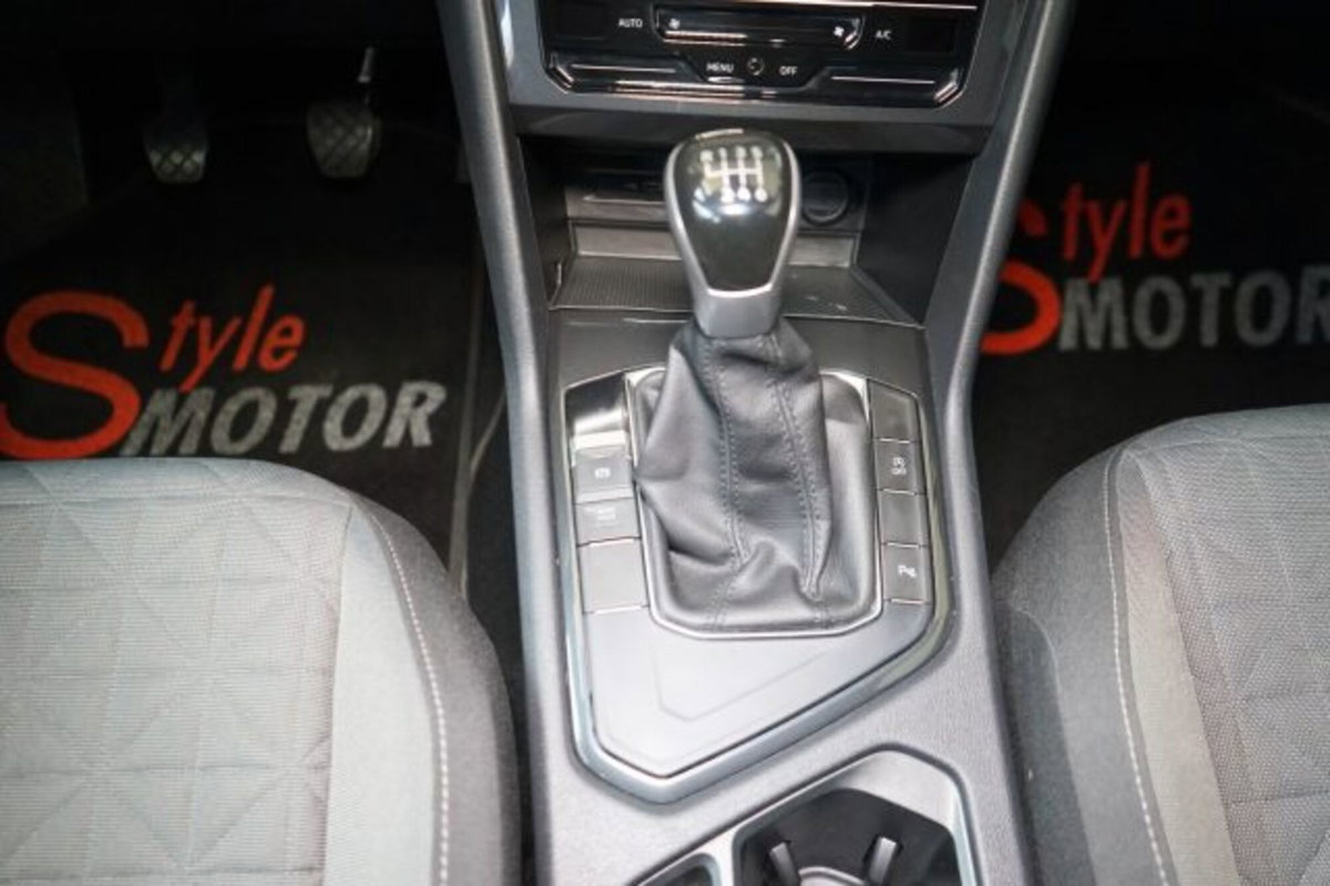 Volkswagen Tiguan 2.0 TDI SCR Life (9)