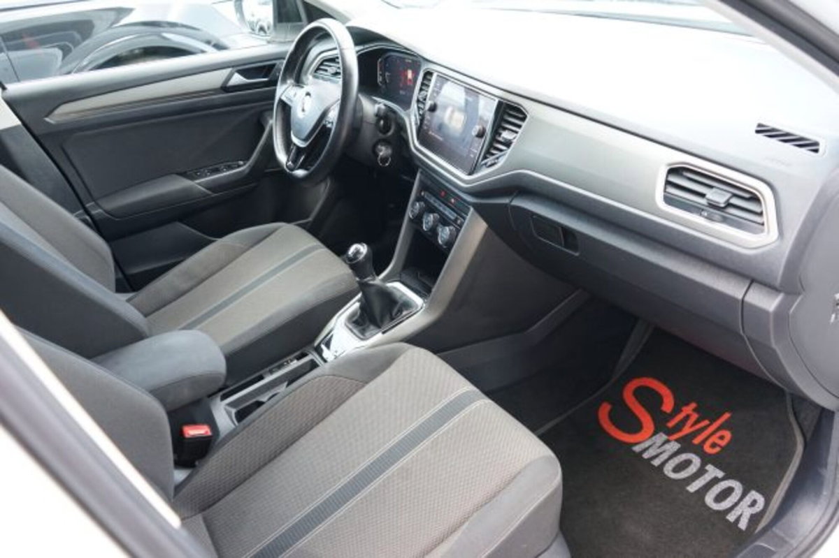 Volkswagen T-Roc 1.0 TSI Style BlueMotion Technology (7)