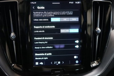 Volvo XC60 T6 Recharge AWD Plug-in Hybrid Inscription (10)