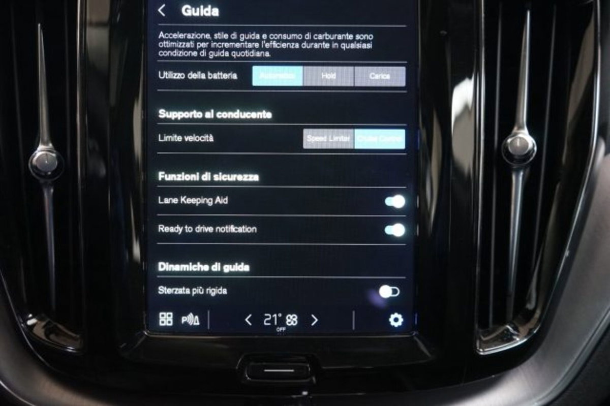 Volvo XC60 T6 Recharge AWD Plug-in Hybrid Inscription (12)