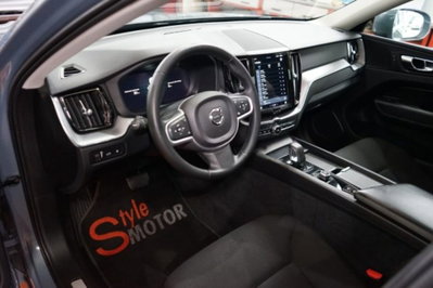 Volvo XC60 T6 Recharge AWD Plug-in Hybrid Inscription (6)