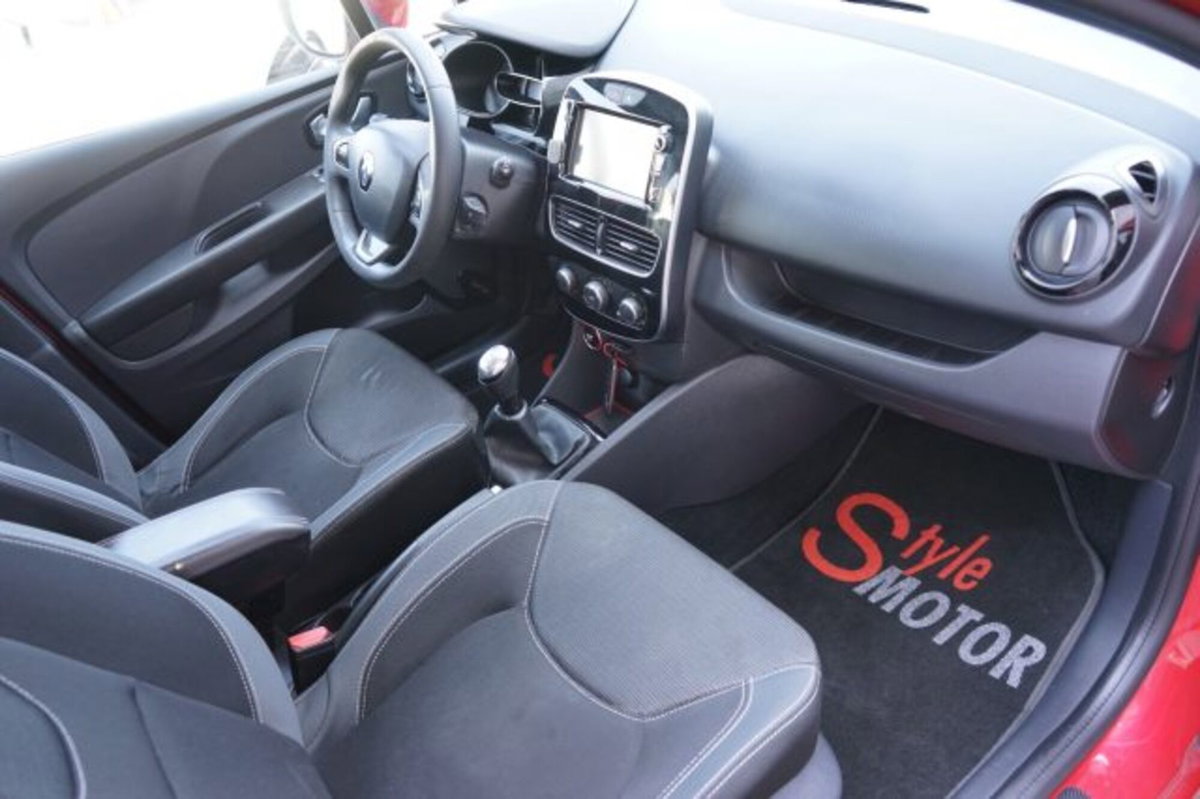 Renault Clio dCi 8V 75CV Start&Stop 5 porte Energy Zen (9)
