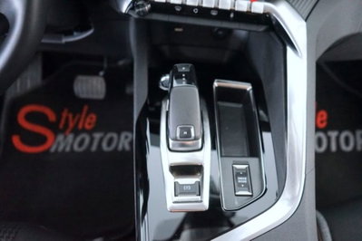 Peugeot 5008 BlueHDi 130 S&S EAT8 Active Business (13)