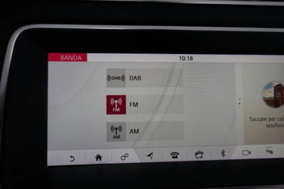 Land Rover Range Rover Evoque 2.0D I4 150CV AWD Business Edition (12)