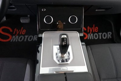 Land Rover Range Rover Evoque 2.0D I4 150CV AWD Business Edition (13)