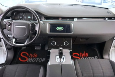 Land Rover Range Rover Evoque 2.0D I4 150CV AWD Business Edition (5)