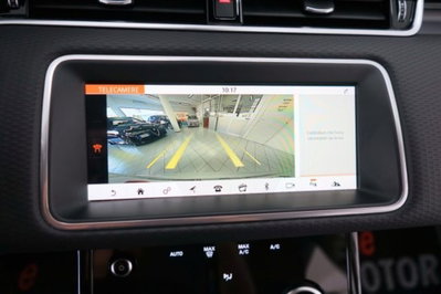 Land Rover Range Rover Evoque 2.0D I4 150CV AWD Business Edition (7)