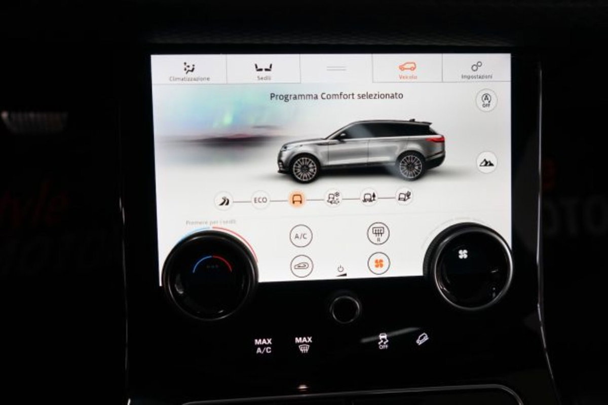 Land Rover Range Rover Velar 2.0D I4 180 CV R-Dynamic S (11)