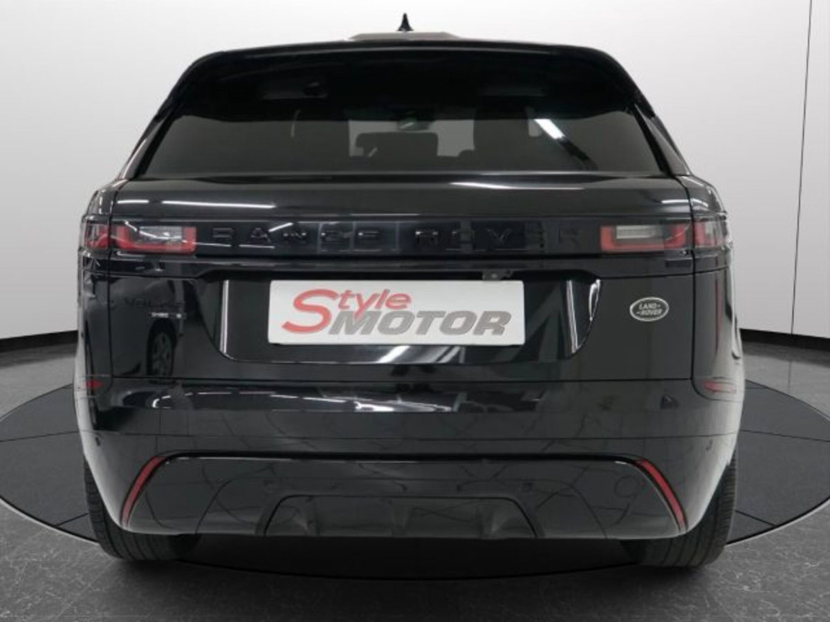 Land Rover Range Rover Velar 2.0D I4 180 CV R-Dynamic S (19)