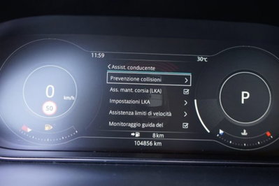 Jaguar E-Pace 2.0D 150 CV AWD aut. (11)