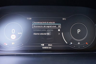 Jaguar E-Pace 2.0D 150 CV AWD aut. (12)