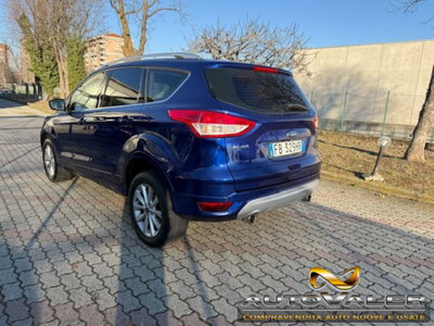 Ford Kuga 2.0 TDCI 150 CV S&S 4WD Titanium (2)