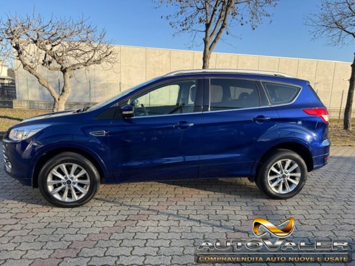 Ford Kuga 2.0 TDCI 150 CV S&S 4WD Titanium (6)
