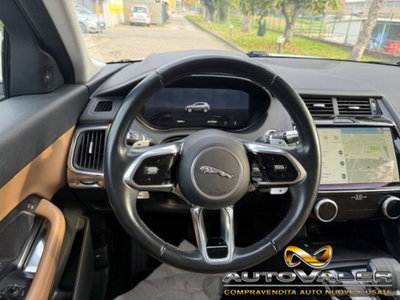 Jaguar E-Pace 2.0D I4 163 CV (11)