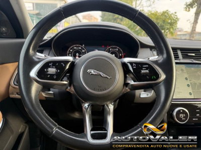 Jaguar E-Pace 2.0D I4 163 CV (15)