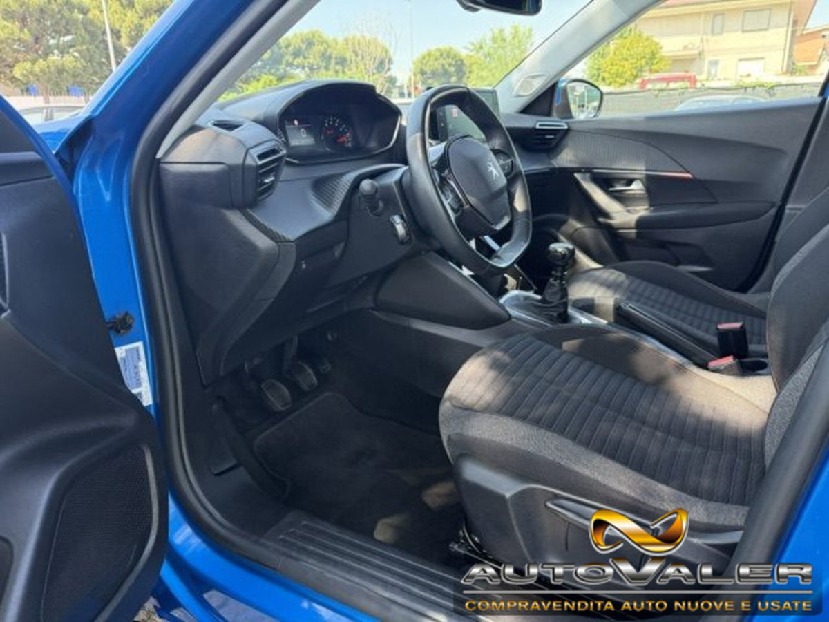 Peugeot 2008 PureTech 100 S&S Active (12)