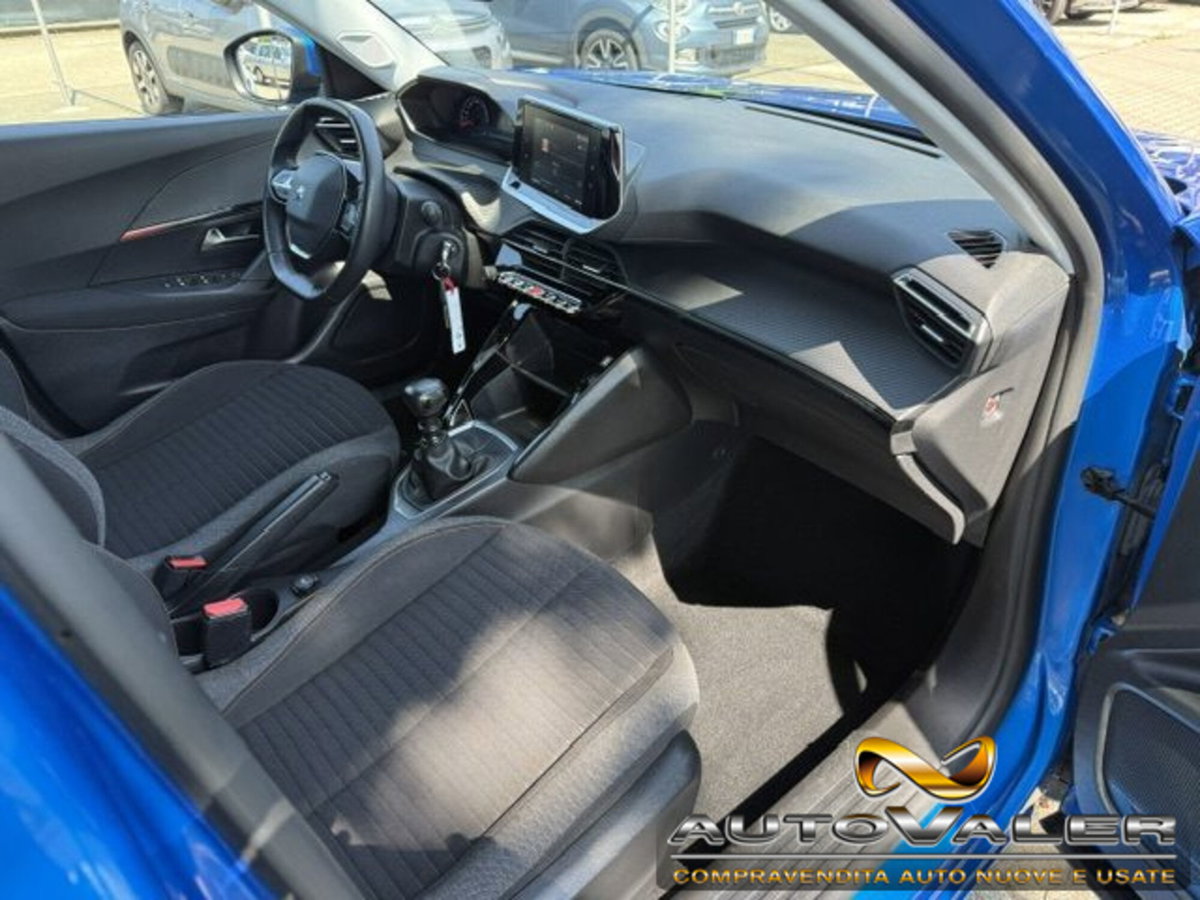 Peugeot 2008 PureTech 100 S&S Active (16)