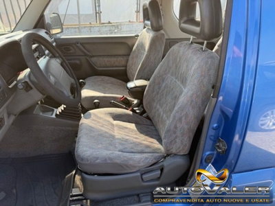 Suzuki Jimny 1.3i 16V cat 4WD JLX (9)