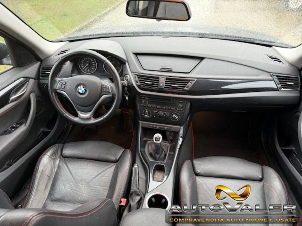 BMW X1 sDrive16d Sport Line (5)