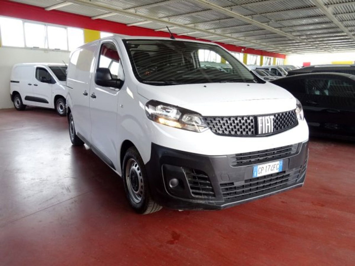 Fiat Scudo Furgone 2.0 BlueHDi 145CV AT8 PL-TN Furgone Lounge (2)