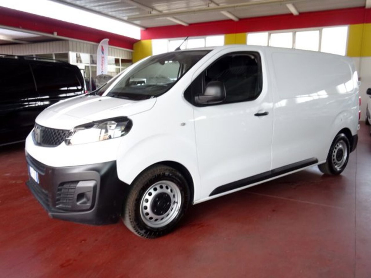 Fiat Scudo Furgone 2.0 BlueHDi 145CV AT8 PL-TN Furgone Lounge (4)