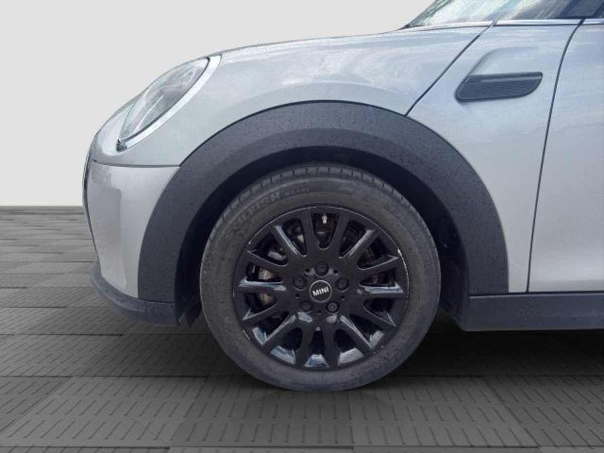MINI Mini 1.5 Cooper Classic 5 porte (15)
