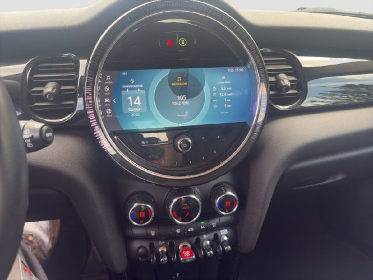 MINI Mini 1.5 Cooper Classic 5 porte (16)