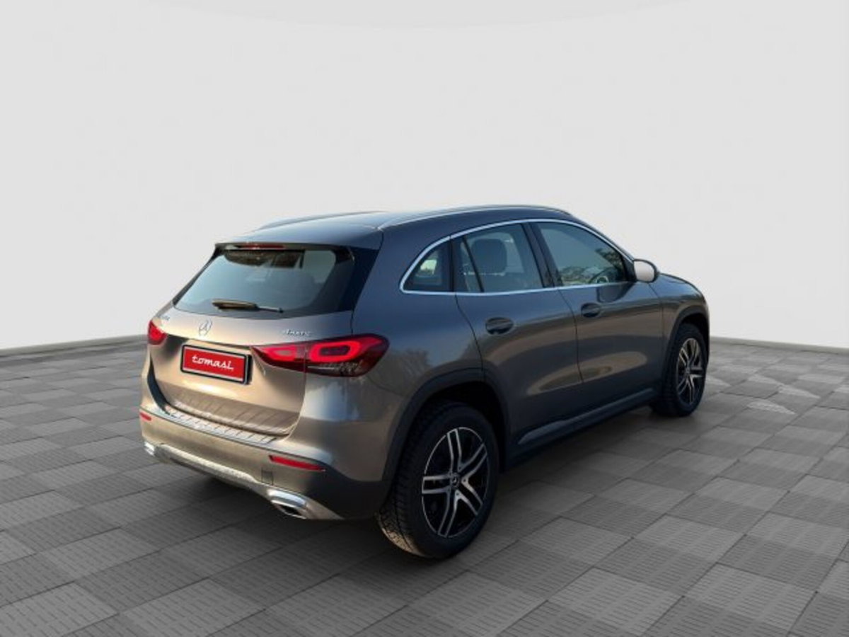 Mercedes-Benz CLA Shooting Brake 220 d Automatic 4Matic Shooting Brake Sport (5)