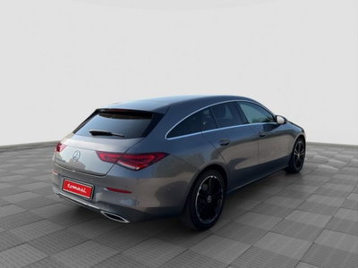 Mercedes-Benz CLA Shooting Brake 200 d Automatic Shooting Brake Executive (5)