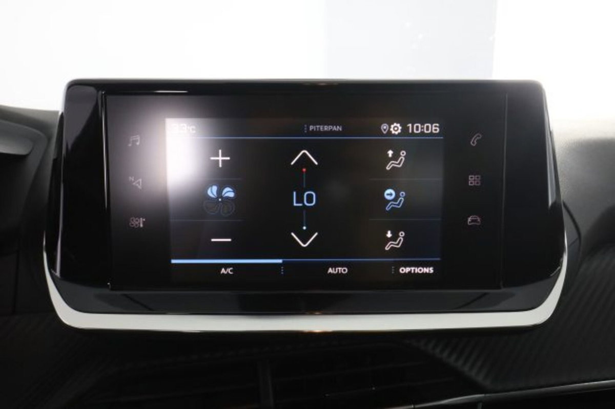Peugeot 208 PureTech 100 Stop&Start EAT8 5 porte Allure Pack (11)