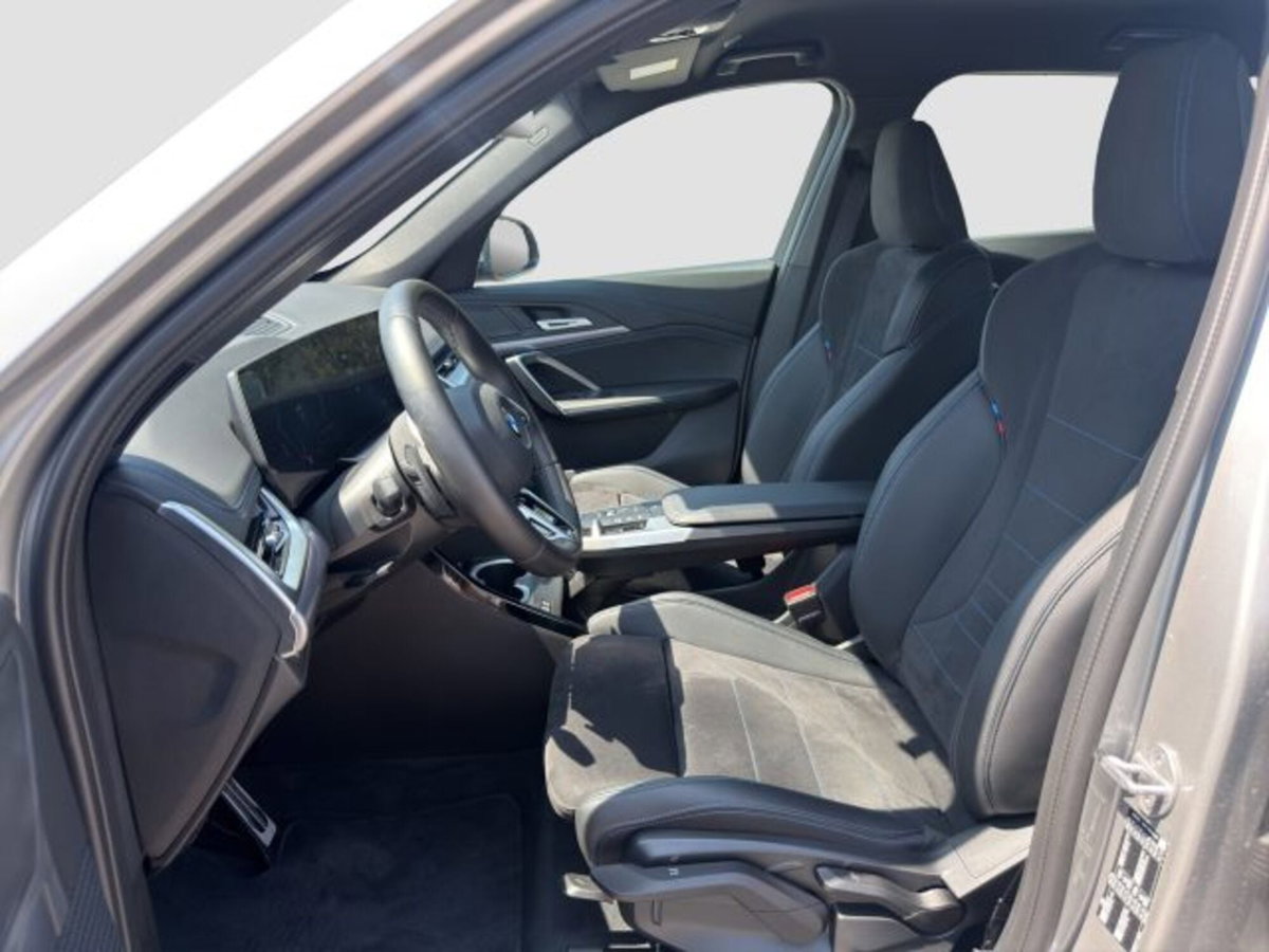 BMW X1 sDrive 18i Msport (10)