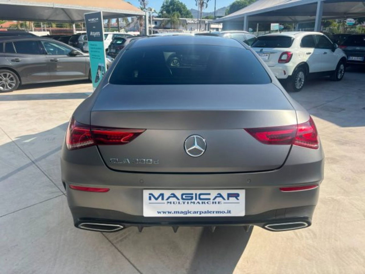 Mercedes-Benz CLA 200 d Automatic Premium (5)