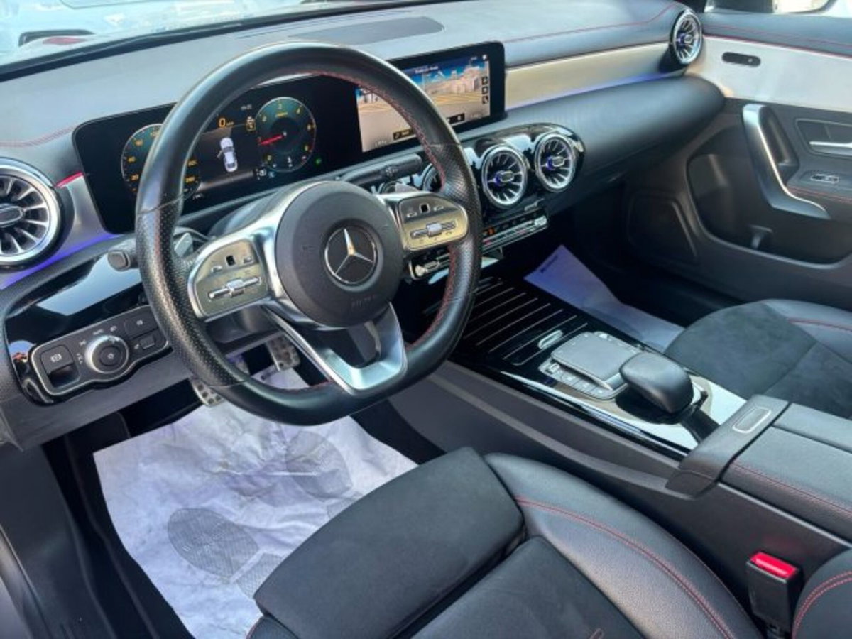 Mercedes-Benz CLA 200 d Automatic Premium (8)