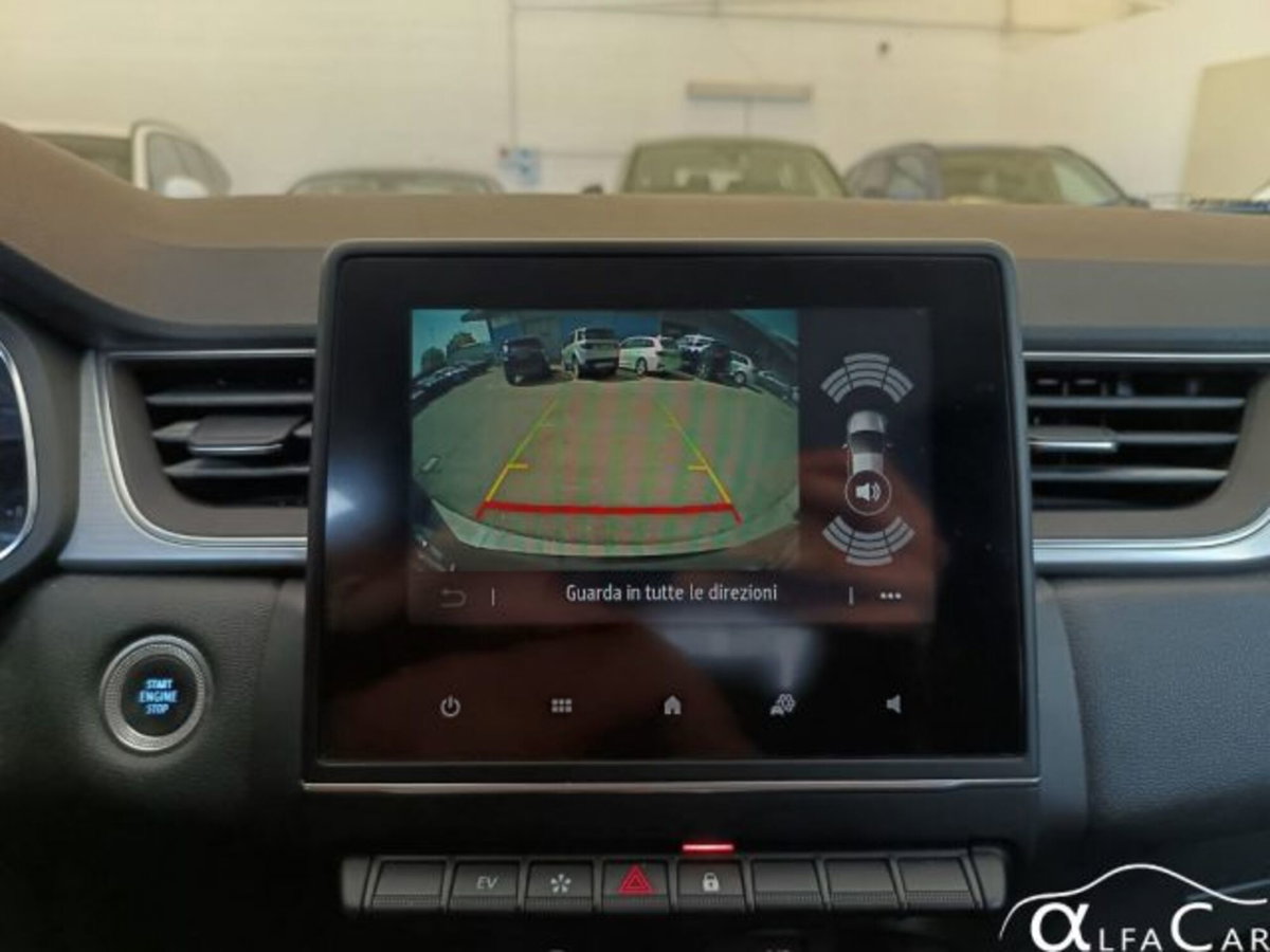 Renault Captur Plug-in Hybrid E-Tech 160 CV Intens (11)