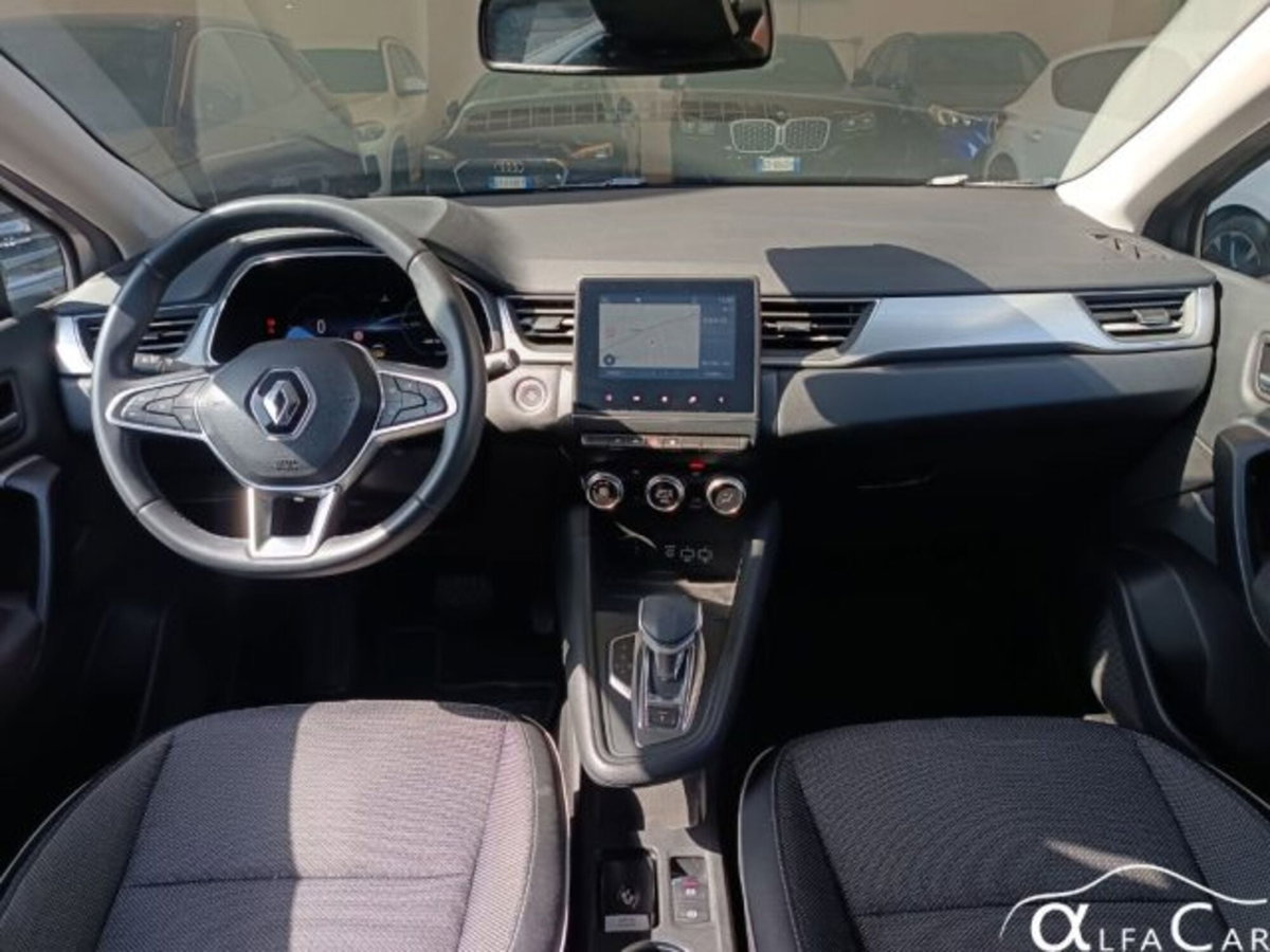 Renault Captur Plug-in Hybrid E-Tech 160 CV Intens (6)