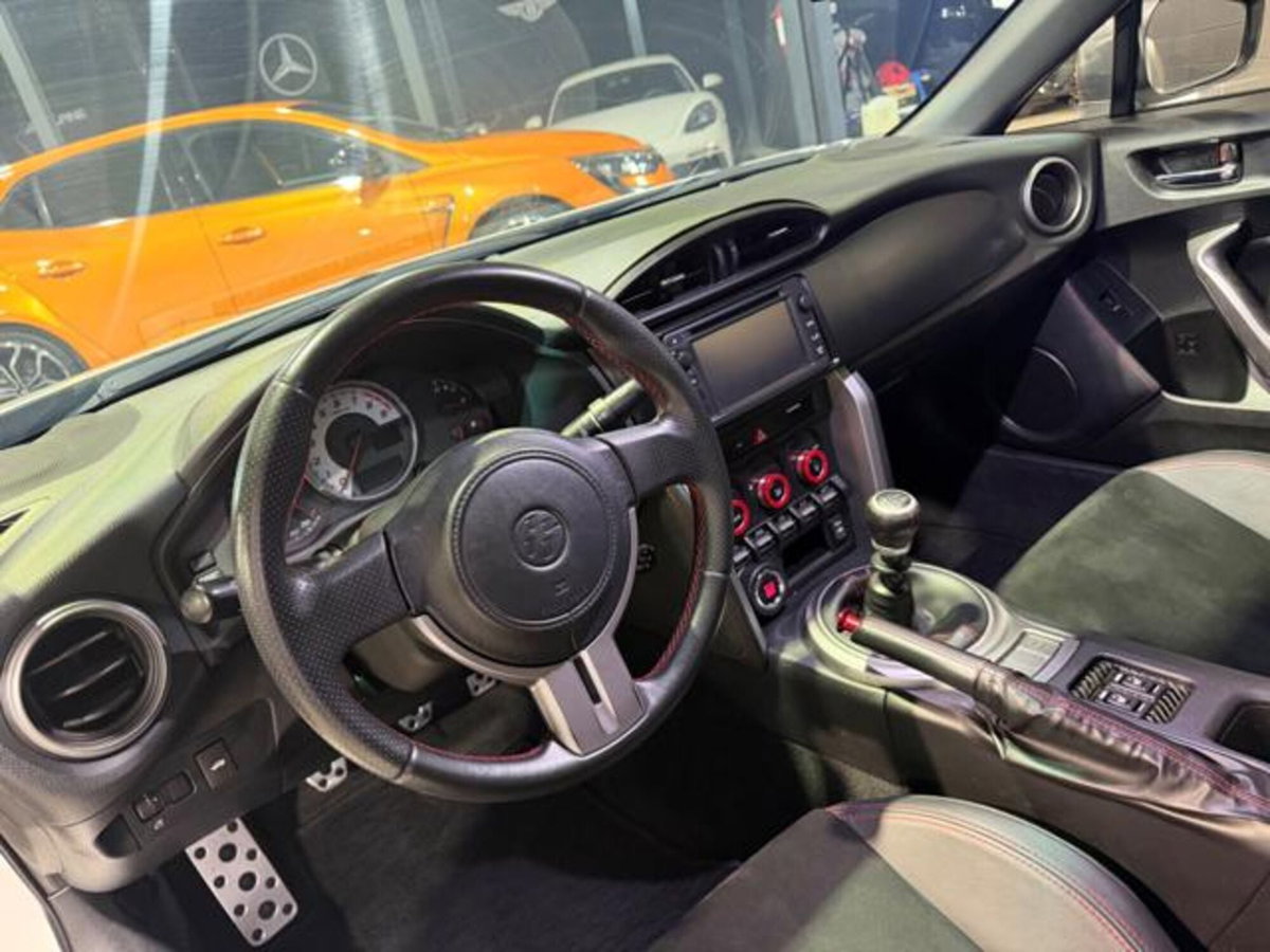 Toyota GT86 2.0 (14)