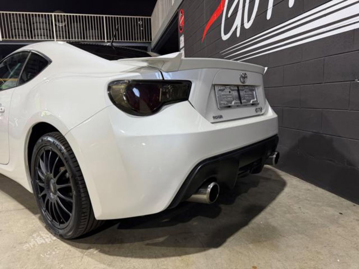 Toyota GT86 2.0 (6)