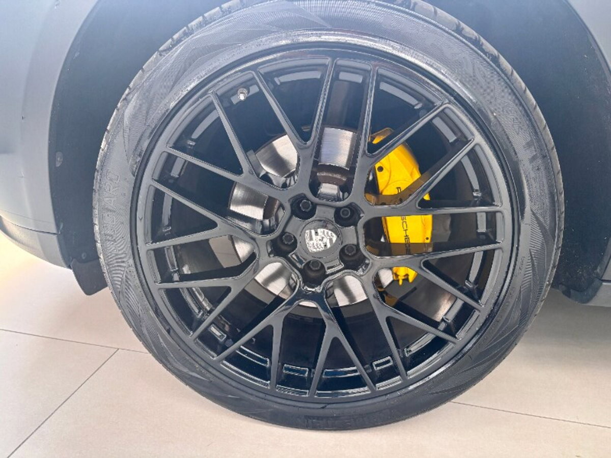 Porsche Macan 2.0 (9)
