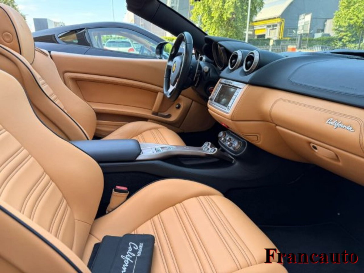 Ferrari California Spider California DCT (9)