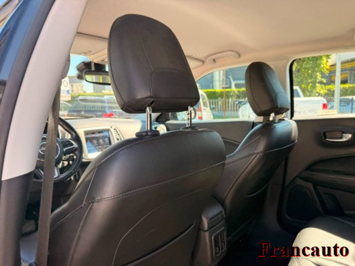Jeep Compass 2.0 Multijet II aut. 4WD Limited (9)